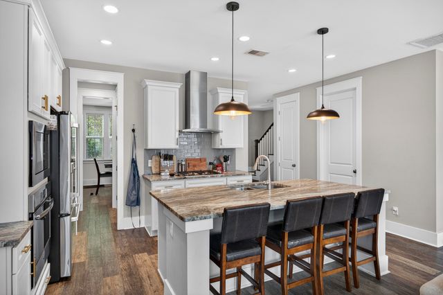 165 Village Ponds Drive, Summerville, SC 29483