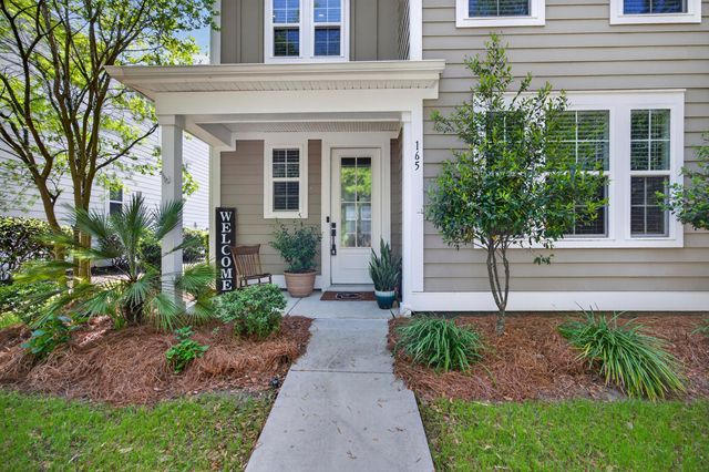 165 Village Ponds Drive, Summerville, SC 29483
