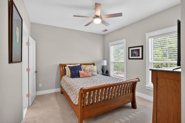 165 Village Ponds Drive, Summerville, SC 29483