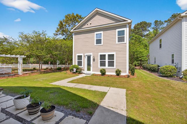 165 Village Ponds Drive, Summerville, SC 29483