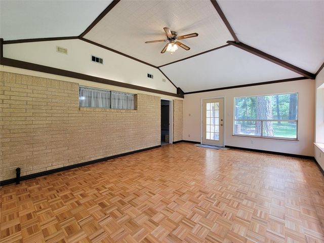 12119 Beverly Drive, Houston, TX 77065