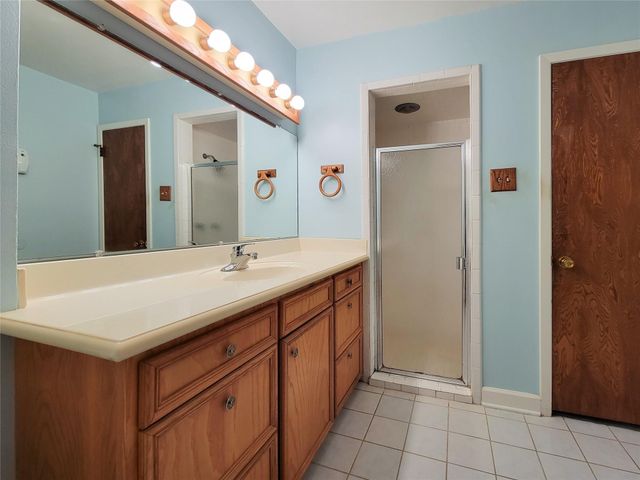 12119 Beverly Drive, Houston, TX 77065