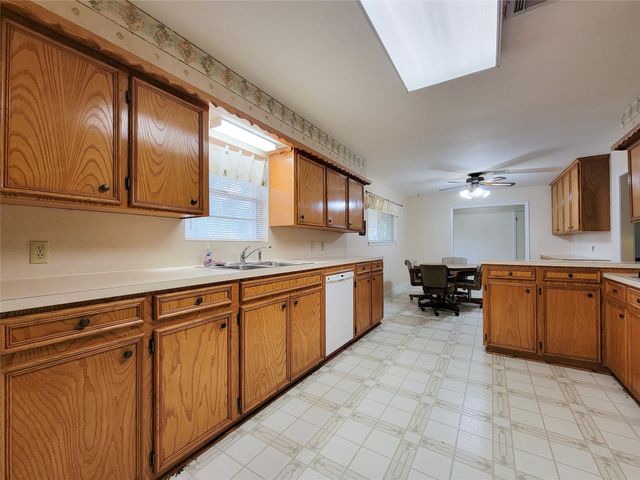12119 Beverly Drive, Houston, TX 77065