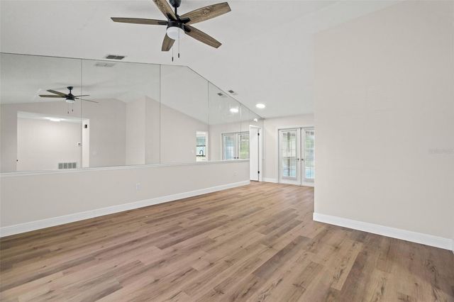 7439 VIENNA LANE, Port Richey, FL 34668