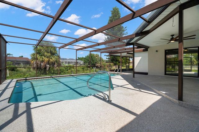 7439 VIENNA LANE, Port Richey, FL 34668