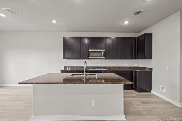 4715 Fireweed Court, San Antonio, TX 78263