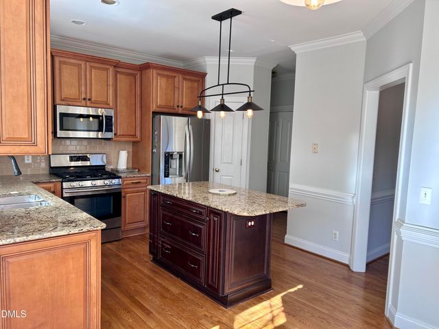 480 Whitt Avenue, Burlington, NC 27215