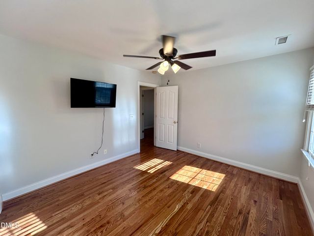 480 Whitt Avenue, Burlington, NC 27215