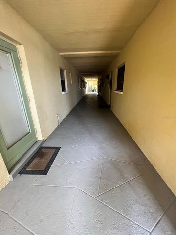 12175 3RD STREET E 10, Treasure Island, FL 33706