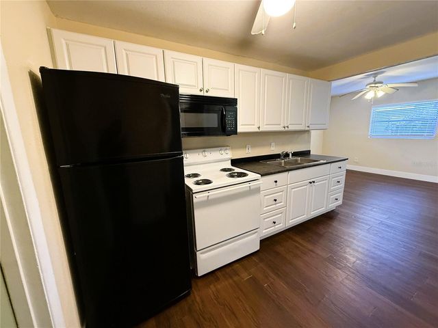 12175 3RD STREET E 10, Treasure Island, FL 33706