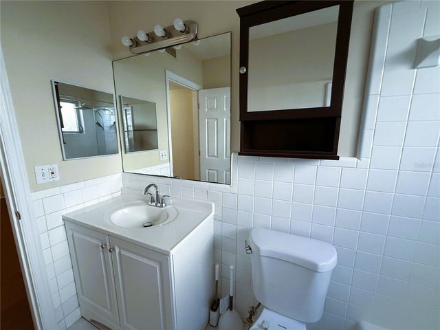 12175 3RD STREET E 10, Treasure Island, FL 33706