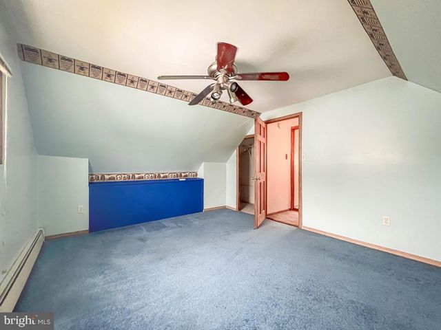 316 CRABTREE DR, Levittown, PA 19055