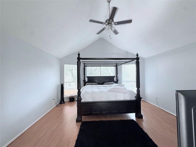 7015 Puerta Vista Lane, Houston, TX 77083