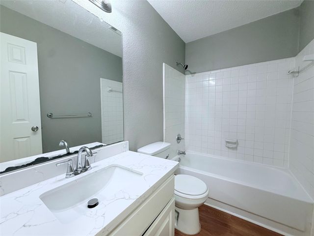 7015 Puerta Vista Lane, Houston, TX 77083