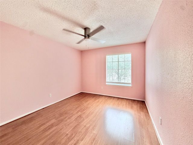 7015 Puerta Vista Lane, Houston, TX 77083