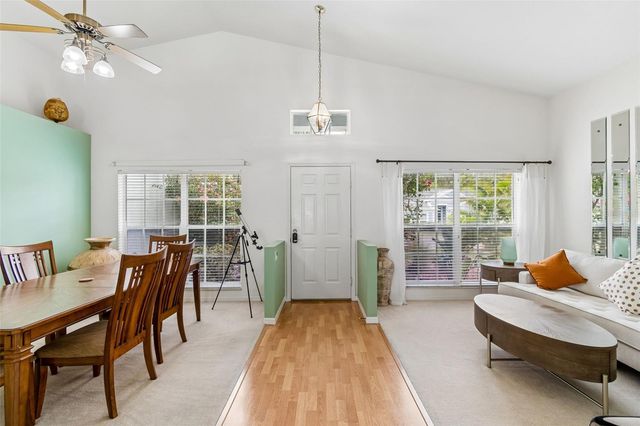 923 HUNTER LANE, Tarpon Springs, FL 34689