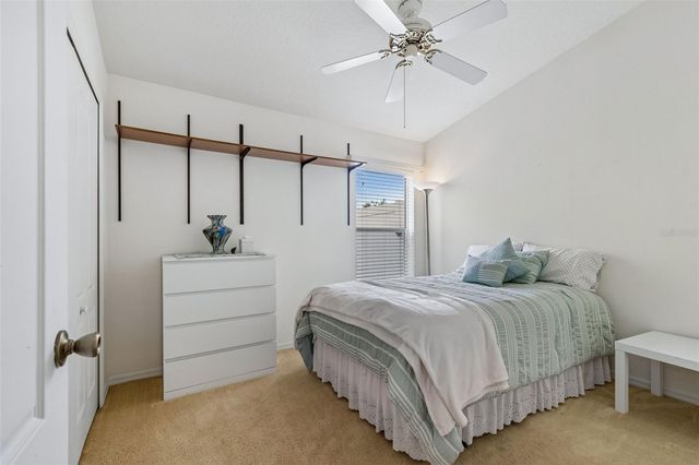 923 HUNTER LANE, Tarpon Springs, FL 34689
