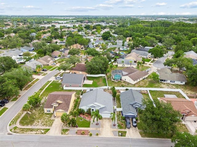 923 HUNTER LANE, Tarpon Springs, FL 34689