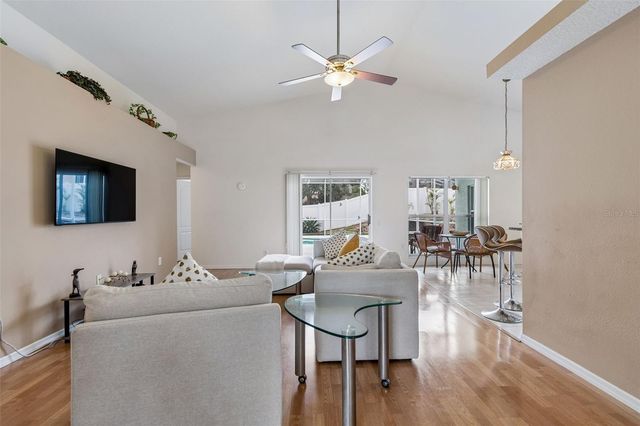 923 HUNTER LANE, Tarpon Springs, FL 34689