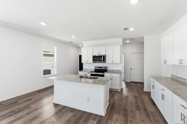 324 Jersey Lane, Boerne, TX 78006