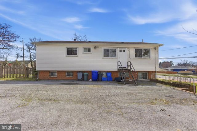 11100 MARKWOOD DR, Silver Spring, MD 20902