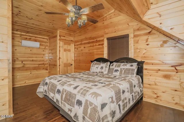 1571 Rainbow Ridge, Sevierville, TN 37862