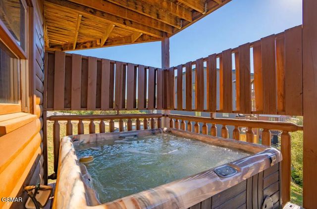 1571 Rainbow Ridge, Sevierville, TN 37862