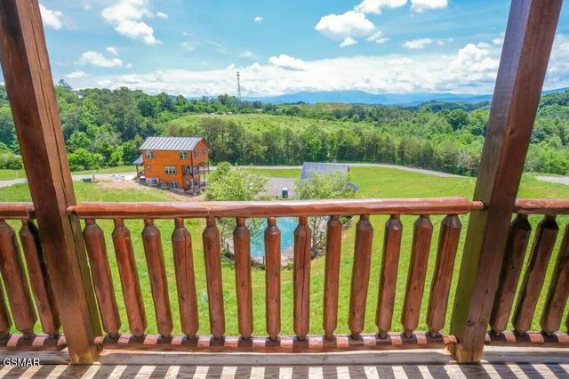 1571 Rainbow Ridge, Sevierville, TN 37862
