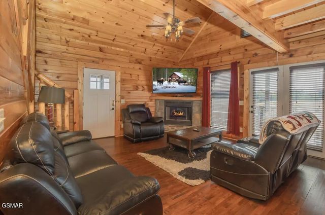 1571 Rainbow Ridge, Sevierville, TN 37862