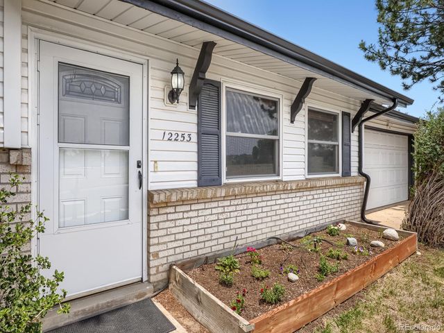 12253 E Mexico Avenue, Aurora, CO 80012