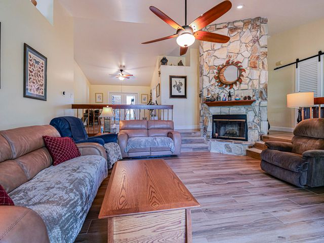 595 45th Court, Vero Beach, FL 32968