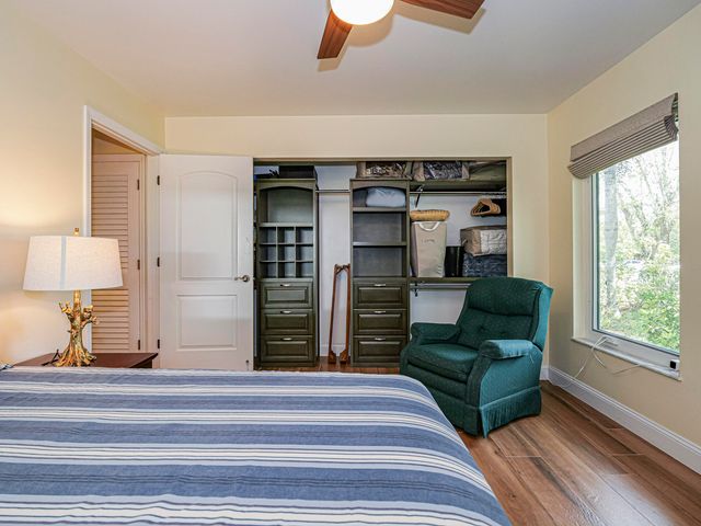 595 45th Court, Vero Beach, FL 32968