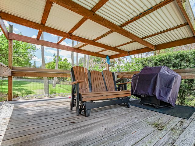 595 45th Court, Vero Beach, FL 32968