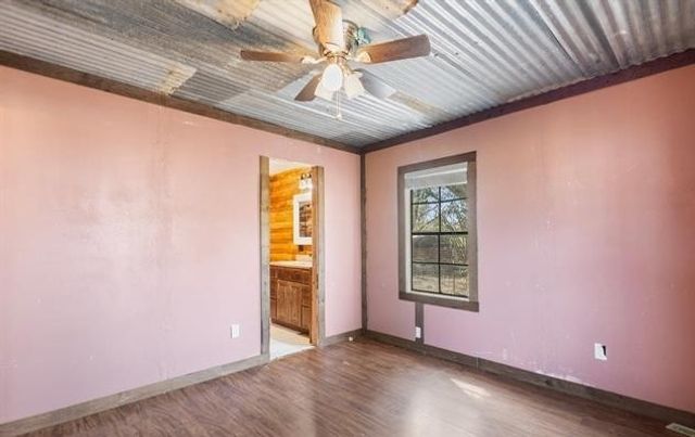 11867 Cherokee Way, Lindale, TX 75771