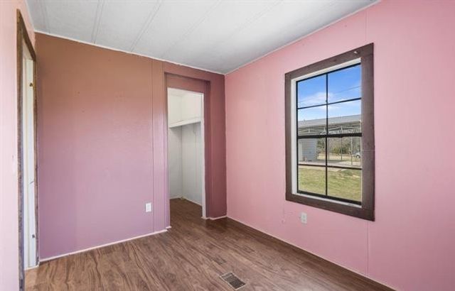 11867 Cherokee Way, Lindale, TX 75771