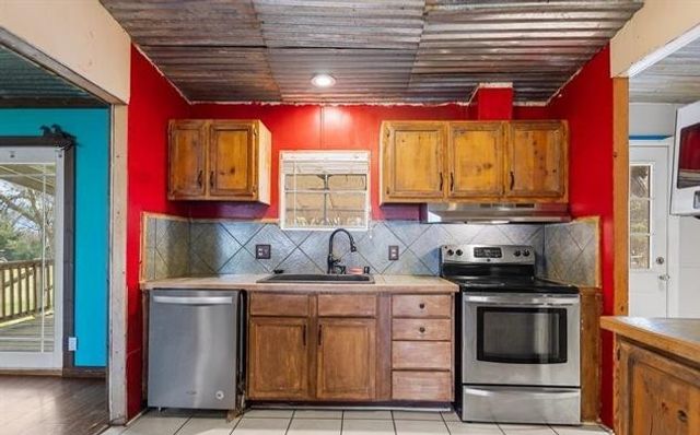 11867 Cherokee Way, Lindale, TX 75771