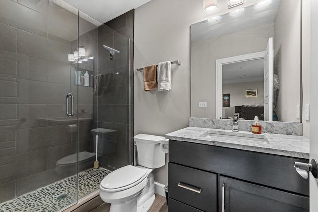 2708 BRISTOL LAKE DR, Columbia, MO 65201
