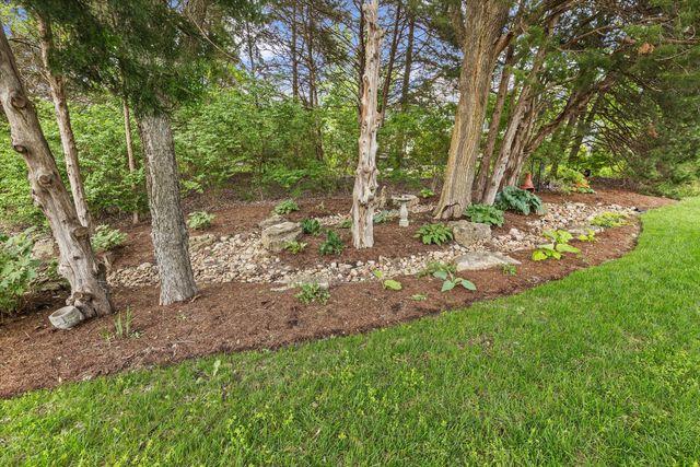 2708 BRISTOL LAKE DR, Columbia, MO 65201