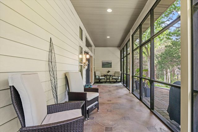 2708 BRISTOL LAKE DR, Columbia, MO 65201