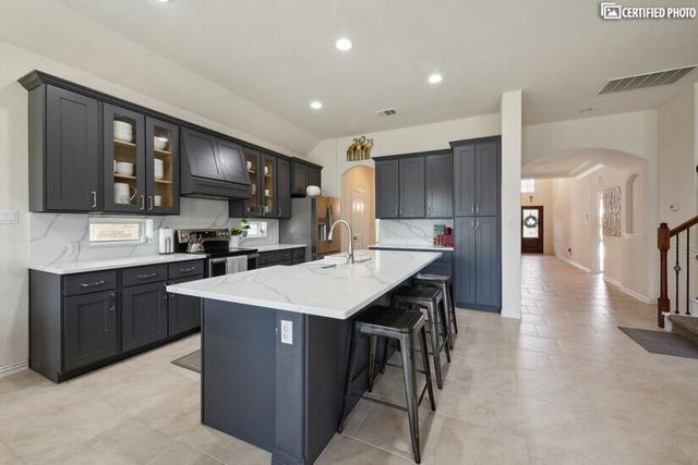 920 Arvada DR, Leander, TX 78641