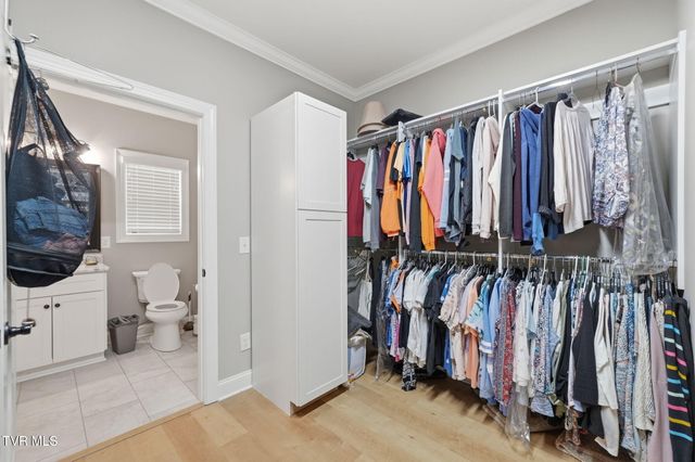 190 Quiet Stroll Lane, Johnson City, TN 37615