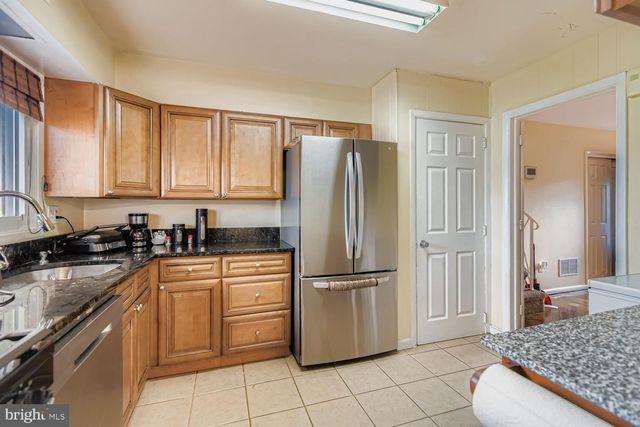 8504 FIELDWAY DR, Randallstown, MD 21133