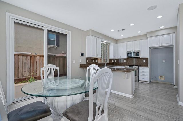 17345 S Green Summers Ln, Lathrop, CA 95330