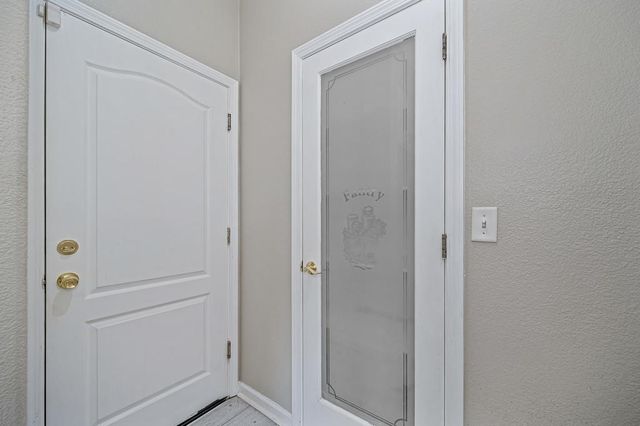 17345 S Green Summers Ln, Lathrop, CA 95330
