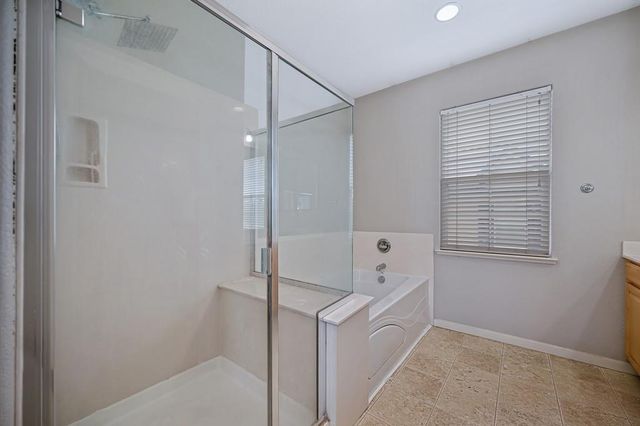 17345 S Green Summers Ln, Lathrop, CA 95330