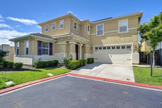 17345 S Green Summers Ln, Lathrop, CA 95330