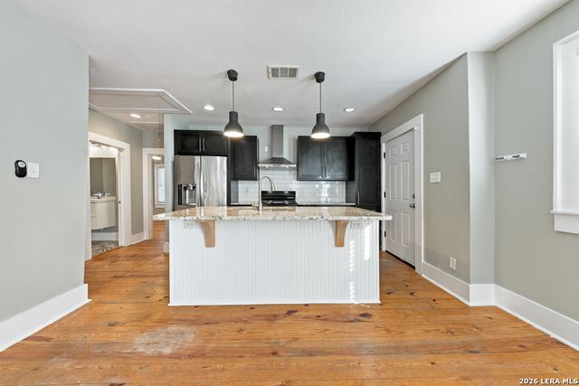 121 Buford, San Antonio, TX 78202