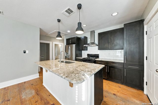 121 Buford, San Antonio, TX 78202