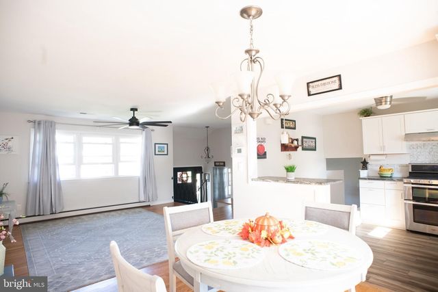 7 ROCKROSE DR, Newark, DE 19711