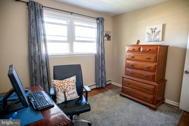7 ROCKROSE DR, Newark, DE 19711